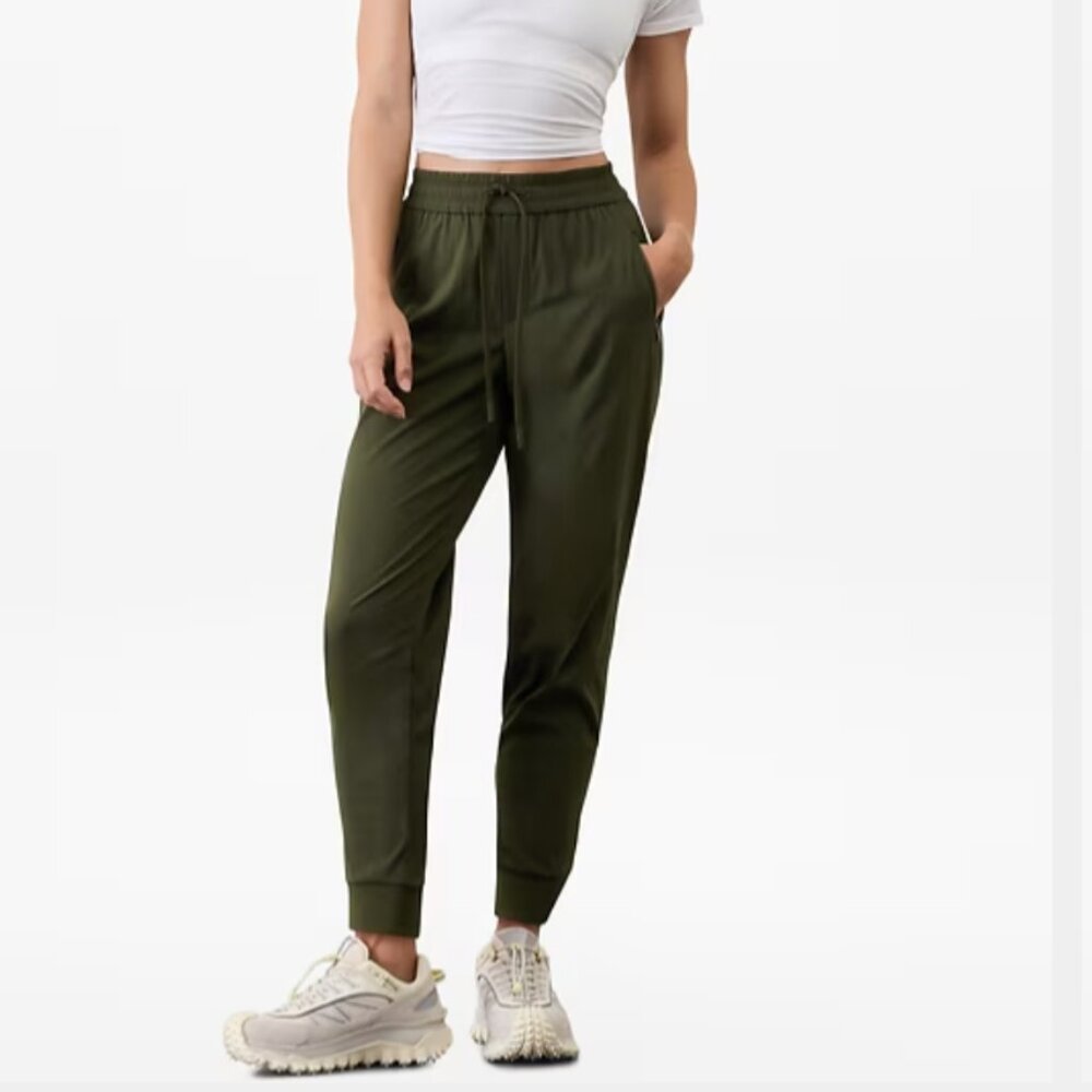 Athleta Trekkie North Jogger